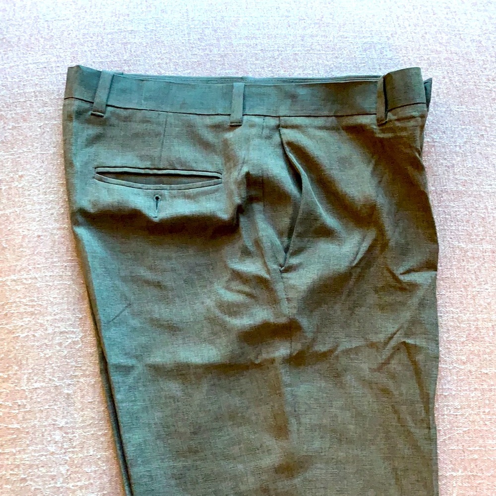 Men’s Axist dress pants grey with faint tight checkers (see pictures).